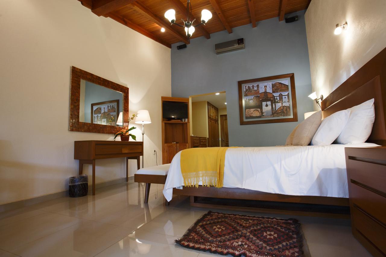Hôtel Quinta Sauz à Tacámbaro de Codallos Extérieur photo